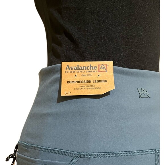 Avalanche Women’s Lined Compression Leggings Slate Blue Size S/P NWT - Picture 4 of 10